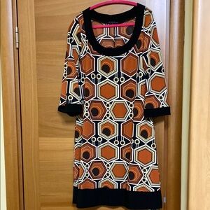 Tiana B Orange and Black Sheath Dress with Cuffed Sleeves. Size large